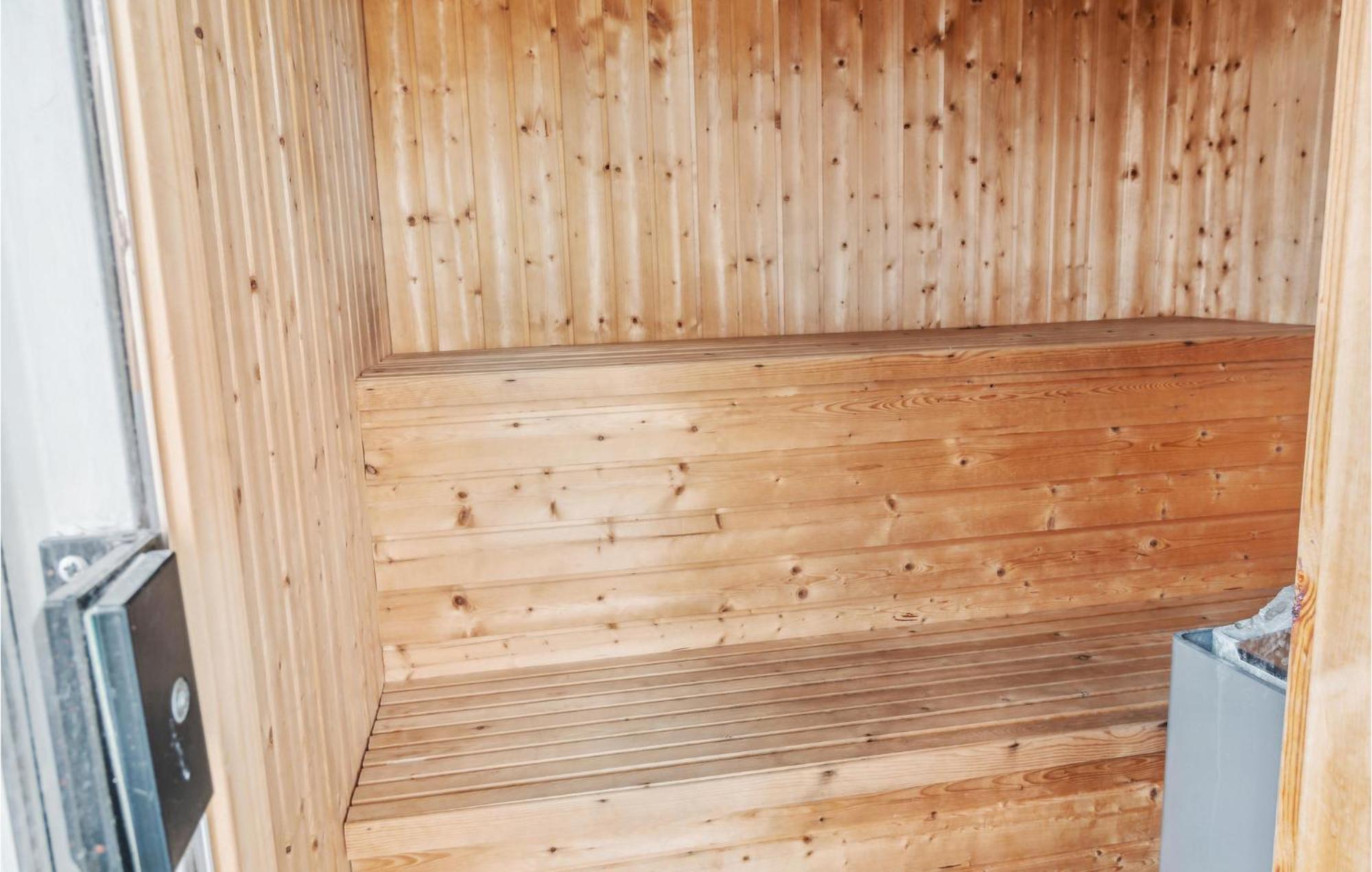 Nice Home In Sollested With Sauna المظهر الخارجي الصورة
